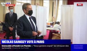Second tour des régionales: Nicolas Sarkozy vote dans un lycée à Paris