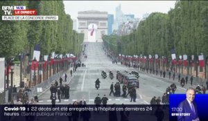 14-Juillet: Emmanuel Macron quitte les Champs-Élysées