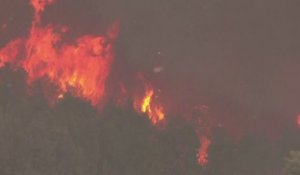 Menacés par les flammes, plusieurs villages et hameaux de l’Île d’Eubée ont été évacués