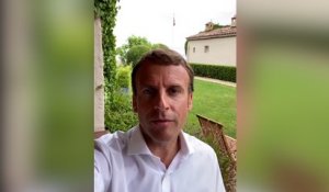 Emmanuel Macron : « Vraisemblablement une 3 e dose, pas pour tout le monde tout de suite »