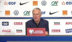 Bleus - Deschamps ne remet pas en cause la place de Mbappé dans le trio