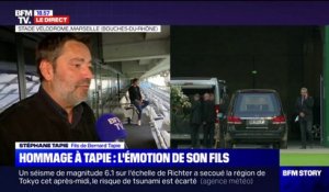 "J'avais dit que je le ramenais à la maison, il est chez lui": Stéphane Tapie réagit à l'hommage des supporters de l'OM pour son père