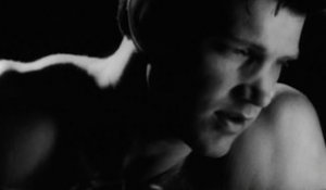 Chris Isaak - Don't Make Me Dream About You