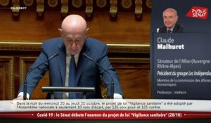 Claude Malhuret dénonce les "spams des anti-vax" et des "trolls"