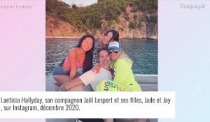 Laeticia Hallyday s'éclate à Saint-Barth : combi au décolleté XL, dans les bras de Jalil Lespert