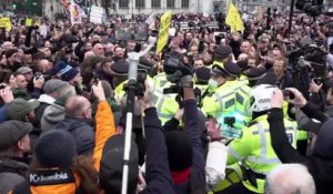 Covid-19 : des manifestations dans de nombreuses villes européennes