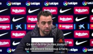 18e j. - Xavi s’enflamme à propos de Gavi et de sa jeune génération