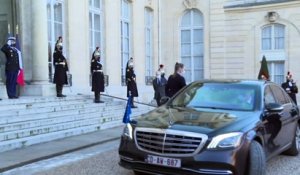 Charles Michel et Emmanuel Macron saluent la mémoire de David Sassoli