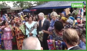 Visite du Roi et de la Reine au marché aux pagnes de Kinshasa