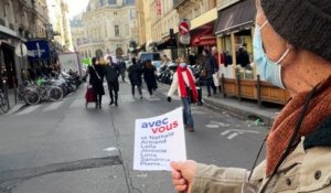 Tracts «Avec vous 2022» : «Ah c’est Macron ? Mais pourquoi y’a pas son nom dessus ?»