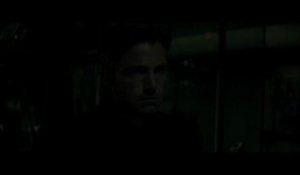 Batman v Superman: Dawn of Justice - Teaser Trailer