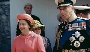 Lord Mountbatten a appelé la reine en "panique" après que le prince indien "est m.ort sur lui"