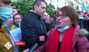 Guerre en Ukraine : Ecoutez cette femme Russe qui, à Paris, hurle sa colère et sa honte face au comportement de Vladimir Poutine qui bombarde l'Ukraine