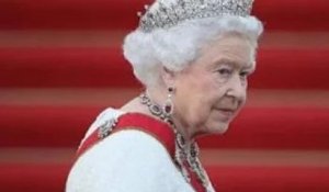 La reine a caché la trappe d'évacuation du château de Windsor "cachée" sous le tapis