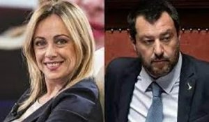 Giorgia Meloni e i sondaggi, tam tam dentro FdI: "Se Salvini cala ancora...". Centrodestra