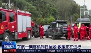 Crash d'un avion en Chine: 24 heures après, parmi les 132 passagers aucun survivant n'a été retrouvé