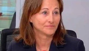 "C'est purement inadmissible" : le SNJ de France télévisions condamne l’éviction d’Anne-Sophie Lapix