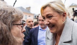 « Je trouve ça très bien les charentaises ! » : quand Marine Le Pen répond au tacle de Gabriel Attal