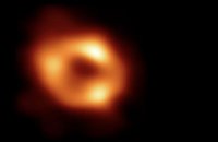 Des astronomes dévoilent la première image du trou noir du centre de la Voie lactée