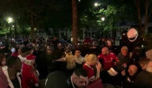Finale - Police vs supporters, des affrontements dans Paris
