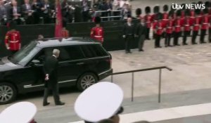 Jubilé de platine de la reine Elizabeth II: Le Premier ministre Boris Johnson hué par la foule lors de son arrivée à la cathédrale Saint-Paul de Londres - VIDEO