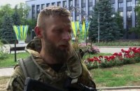 Les soldats ukrainiens de retour du front disent avoir vécu l'enfer du terre