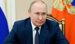 Urgent - Vladimir Poutine : un corps retrouvé dans une marre de sang !