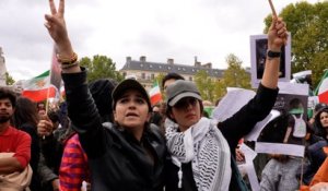 Manifestation de soutien à Paris : «Nous sommes la voix des Iraniennes»