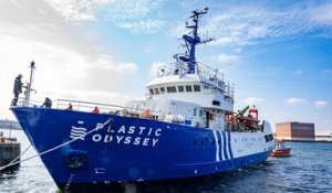 Une expédition contre le plastique : à bord du bateau de Plastic Odyssey