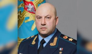 Qui est Sergueï Sourovikine, le général choisi par Poutine pour renverser le cours de la guerre en Ukraine