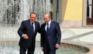 Silvio Berlusconi a reçu 20 bouteilles de vodka de la part de Vladimir Poutine pour son anniversaire !