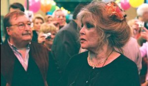 Brigitte Bardot : jumelles, commentaires déplacés… sa vie à la Madrague vire à l’enfer