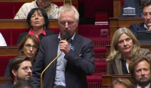 Charles Fournier, député Nupes-EELV: "Emmanuel Macron et les énergies fossiles, c'est un peu je t'aime, moi non plus"