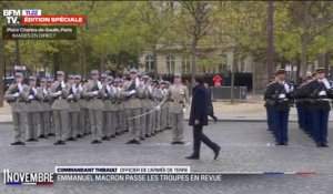 11 novembre: Emmanuel Macron passe les troupes en revue autour de l'Arc de Triomphe