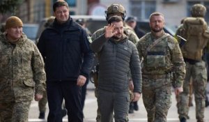 Guerre en Ukraine : Zelensky à Kherson, reprise aux Russes