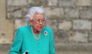 Elizabeth II : ses derniers moments dévoilés dans un livre