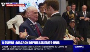 À Washington, Emmanuel Macron remet des médailles à des vétérans américains de la Seconde Guerre mondiale