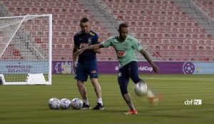 Le Brésil se remet à rêver : Neymar a repris l'entraînement... et nettoyé la lucarne