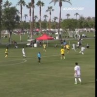 Un retourné en pleine lucarne : spectaculaire but en U19