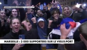 Marseille : 3.000 supporters sur le Vieux-Port