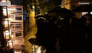 [No Comment] Les juifs ultra-orthodoxes de Jérusalem allument des bougies pour Hanouka