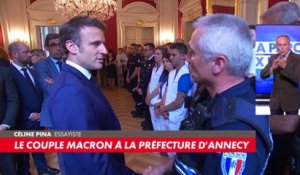 Emmanuel Macron est arrivé à la préfecture de police d'Annecy