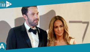 Robe fendue, culotte apparente et maxi-décolleté : Jennifer Lopez renversante aux Grammy's, Ben Affl