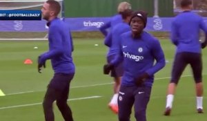 Kanté de retour à l'entraînement