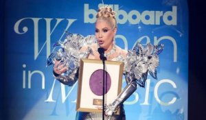 Ivy Queen Accepts the Icon Award and Talks Unity Among Women | Billboard Women in Music 2023