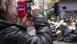 Grève des éboueurs à Paris : les touristes boudent la capitale