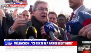 Recours au 49.3: "C'est la minorité présidentielle qui s'est écroulée sous vos yeux", affirme Jean-Luc Mélenchon