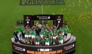 VI Nations - L'Irlande soulève le trophée