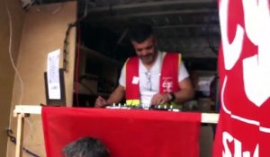 DJ Fabio, le Chambérien qui fait danser les manifestants !