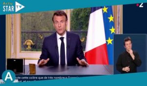 Allocution d'Emmanuel Macron : qui était en photo dans les deux cadres sur son bureau ?
